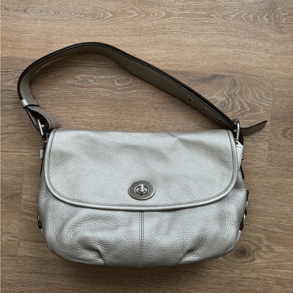 Vintage Coach Legacy Flap Silver Leather Shoulder Bag